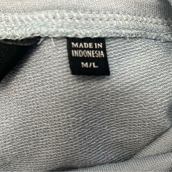 Colleen Lopez French Terry Poncho Size M/L - Picture 9 of 11